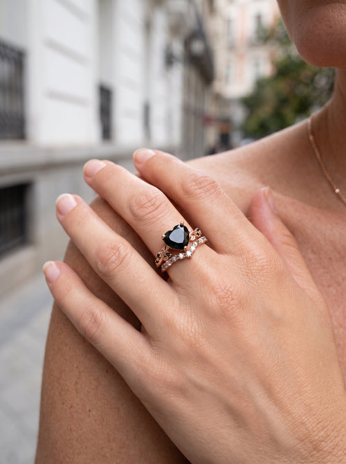Anillo Vine Negro