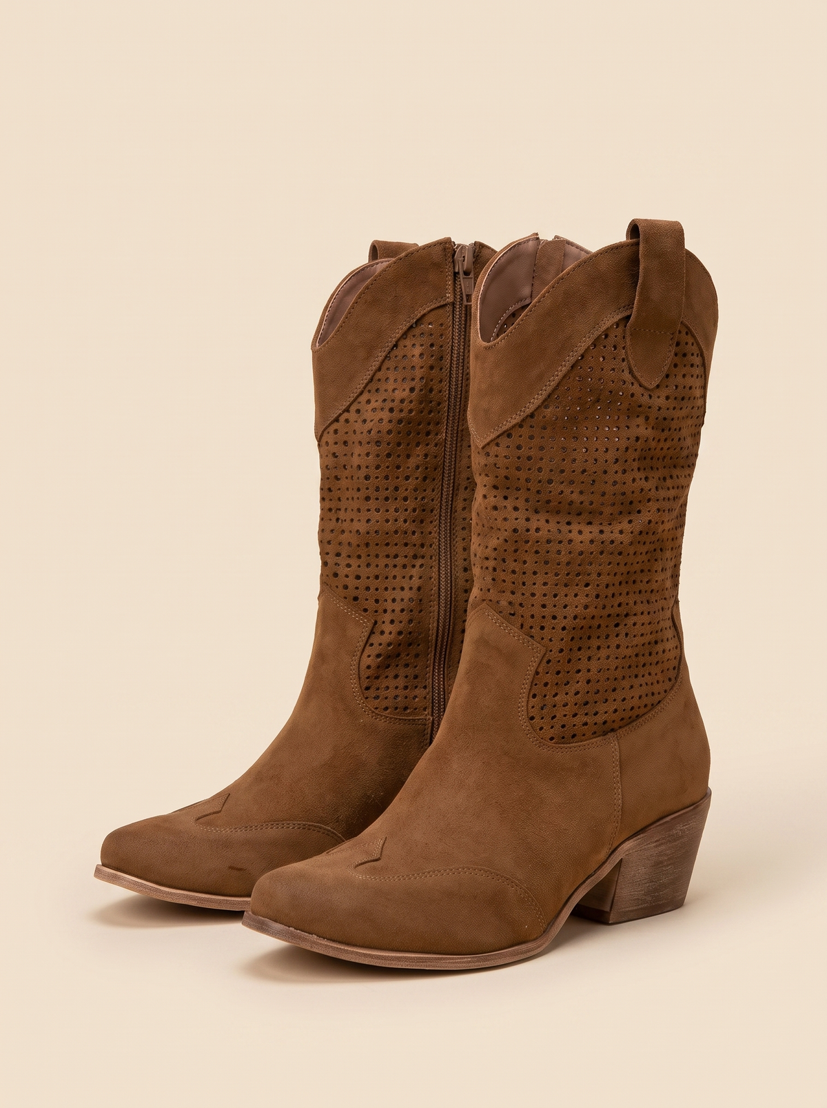 Perforated Boot-Zapatos