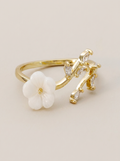Pearl Flower Ring-Anillo
