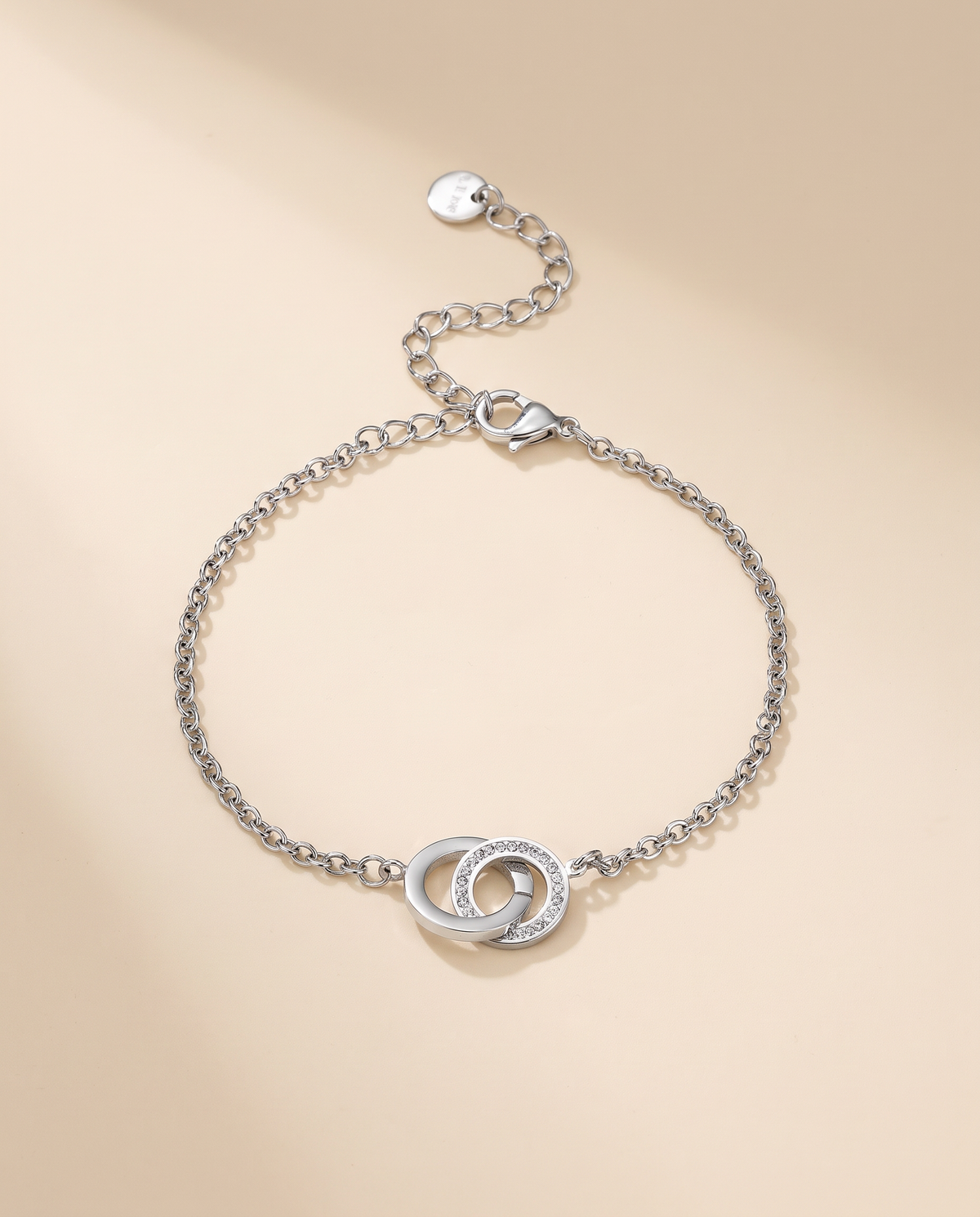 Interlock Circle-Pulsera
